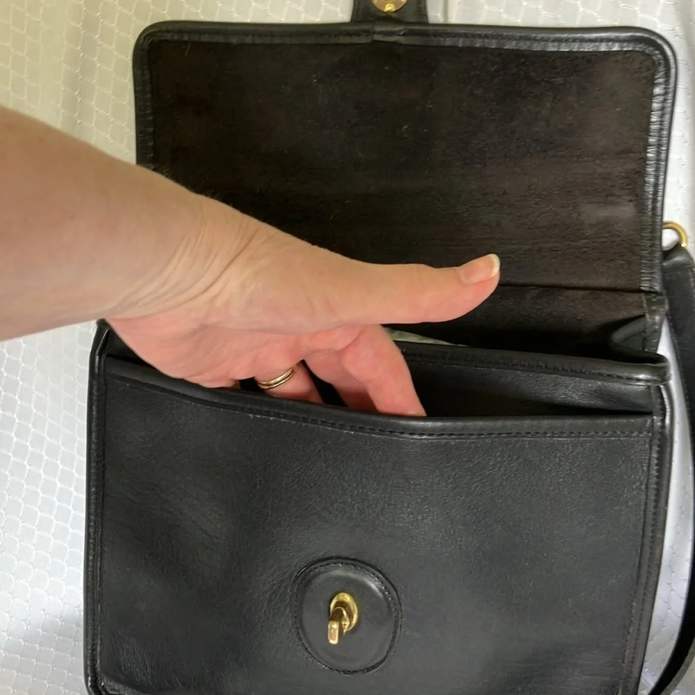 Coach Vintage Willis Handbag 9972 EUC NEW PRICE!!! - Picture 5 of 15